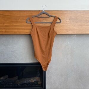 Reoria Brown Bodysuit, Size M